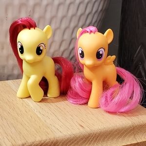 Vintage Pair of My Little Pony Fillies! AppleBloom with Raised Hoof & Scootaloo!